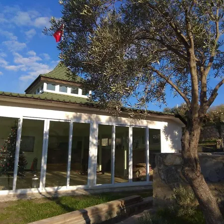 Olive Garden Retreat * Dort Tepe