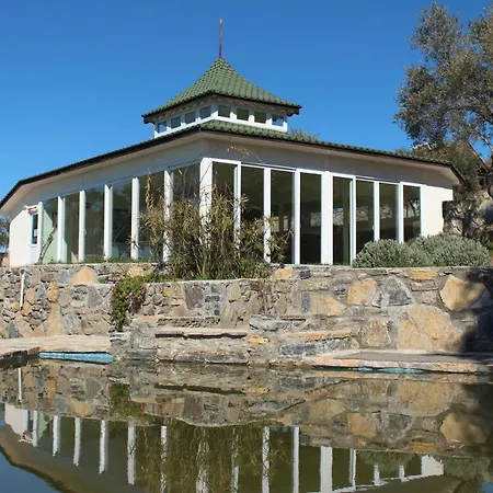 Lodge Olive Garden Retreat